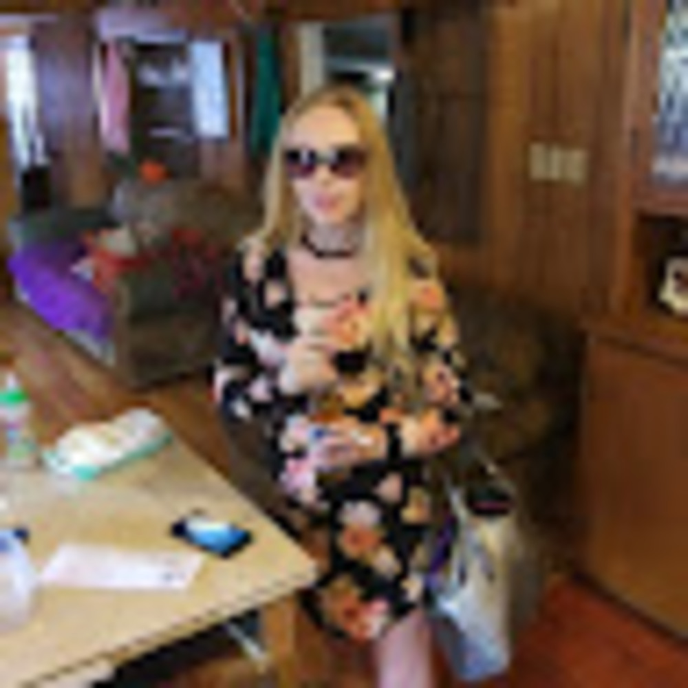 Meet your Posher, Cori